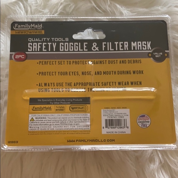 Safety Goggle & Filter Mask - Picture 3 of 3